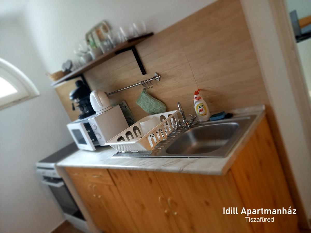 Idill Apartmanhaz B&B Tiszafüred Εξωτερικό φωτογραφία